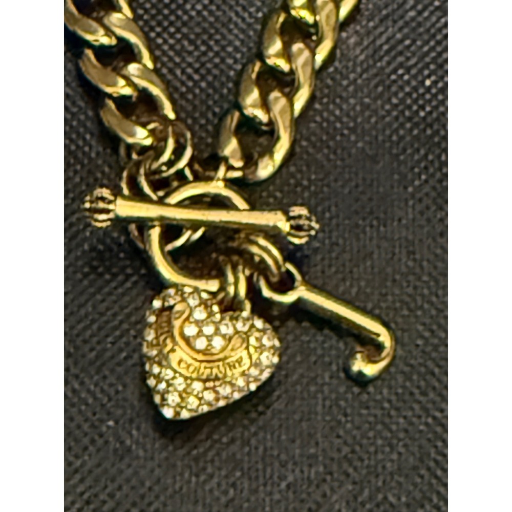 Juicy Couture Gold Tone Heart Charm Toggle Bracelet Crystal Rhinestone - Picture 3 of 5